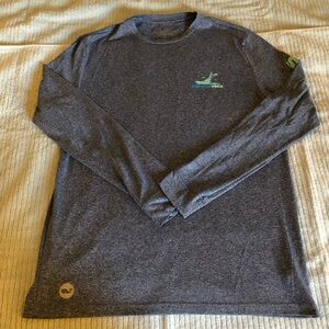 Vineyard Vines men’s size S (unisex) Long Sleeve Tee
